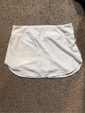 etonic Women's White Active Skort